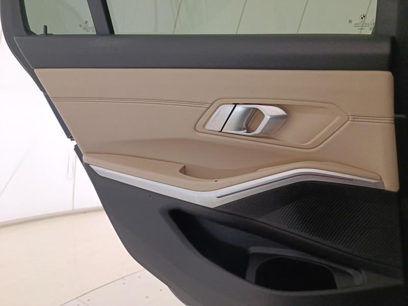 BMW Serie 3 320d Touring mhev 48V Luxury auto