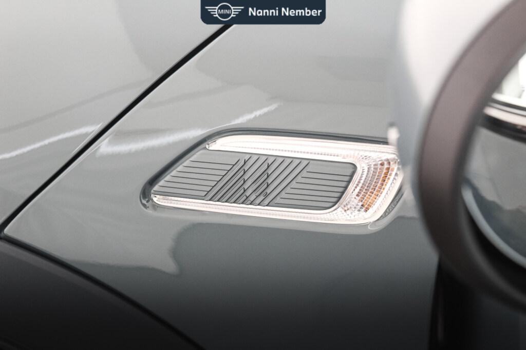 Mini Mini Clubman 2.0 JCW Untold auto