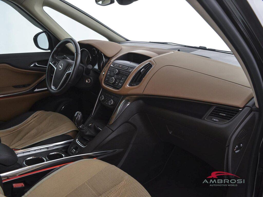 Opel Zafira Tourer 2.0 cdti Cosmo 130cv