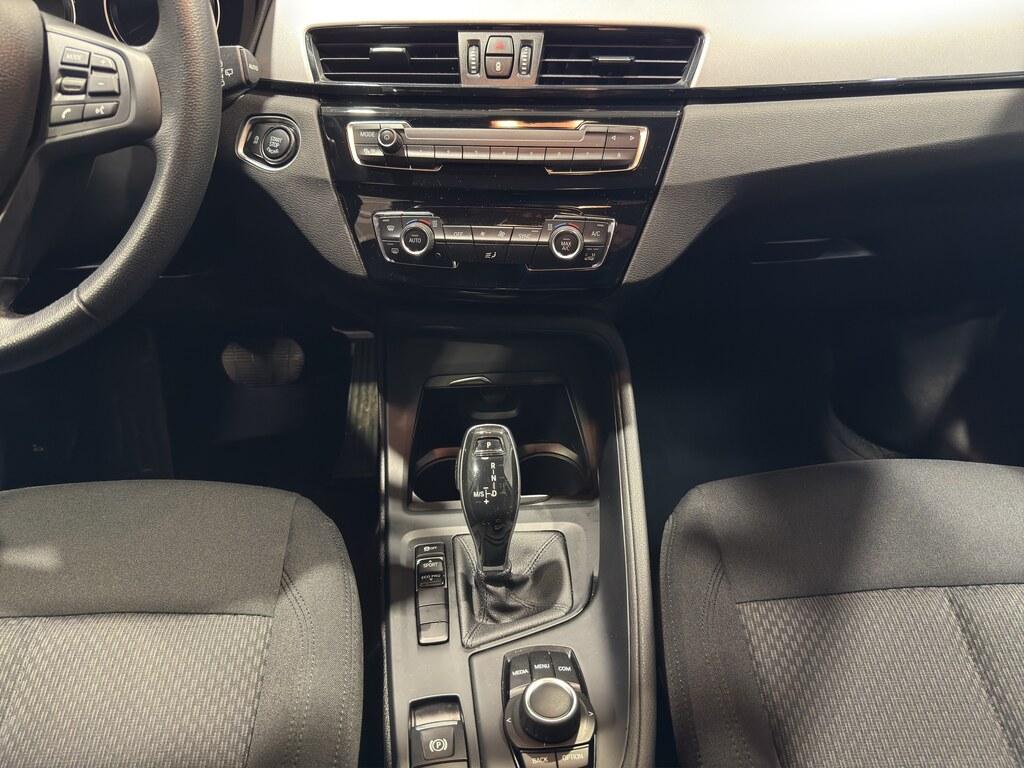 BMW X1 sdrive18i Advantage 136cv auto