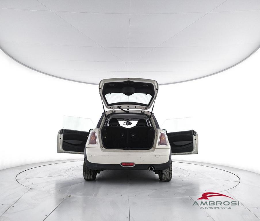 Mini Cooper D 1.6 D Cooper D Pepper