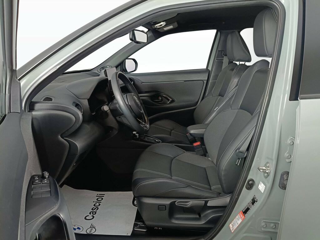 Toyota Yaris Cross 1.5h Premiere awd-i 130cv e-cvt