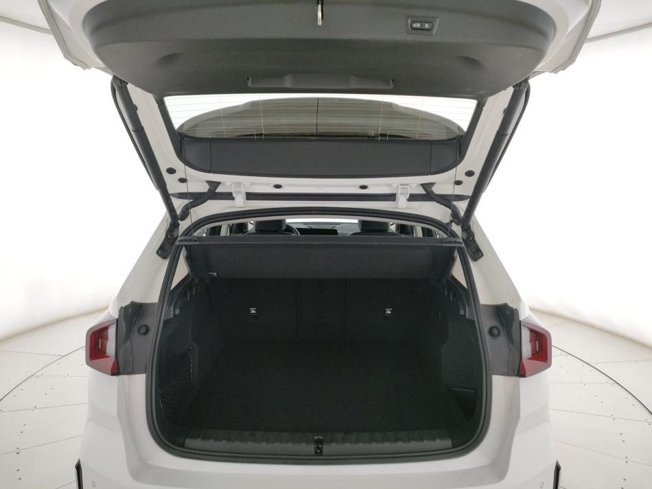 BMW iX1 edrive 20 X-Line