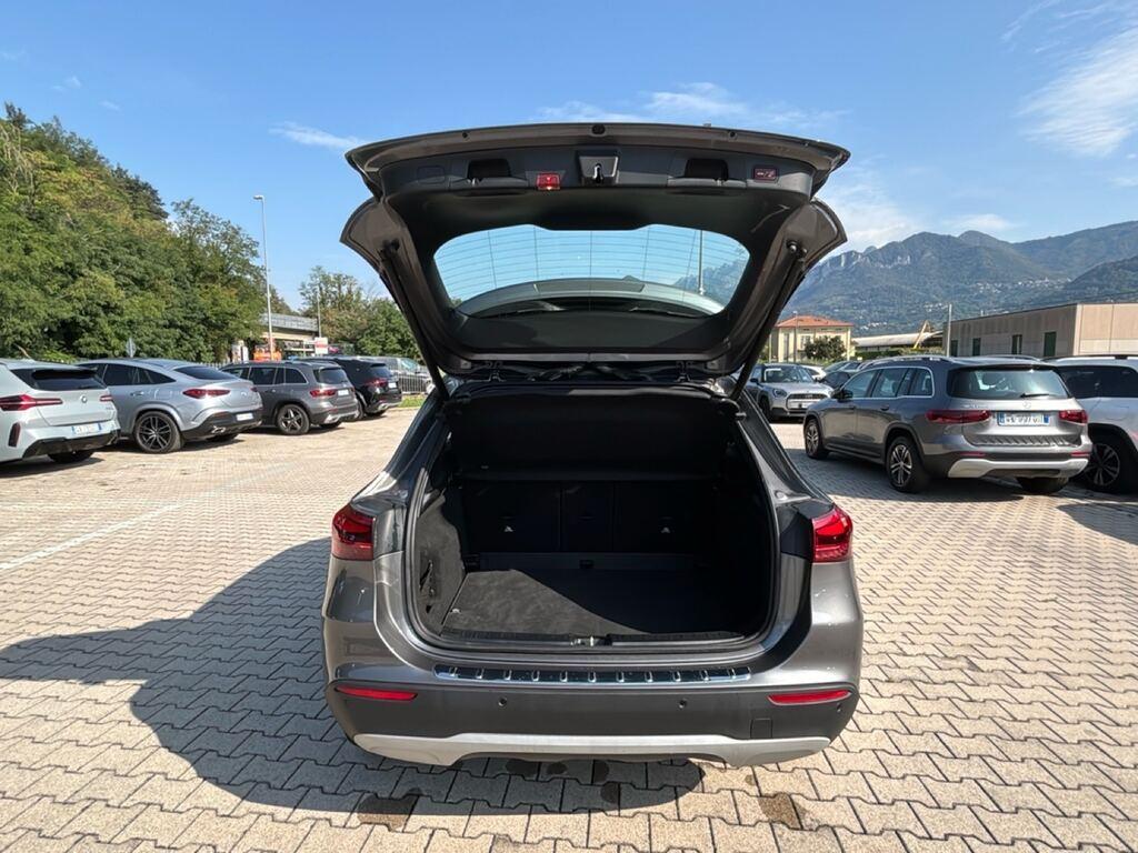 Mercedes GLA 180 d Advanced auto