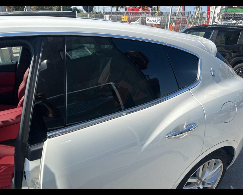 Maserati Levante 2.0 mhev GT 330cv auto