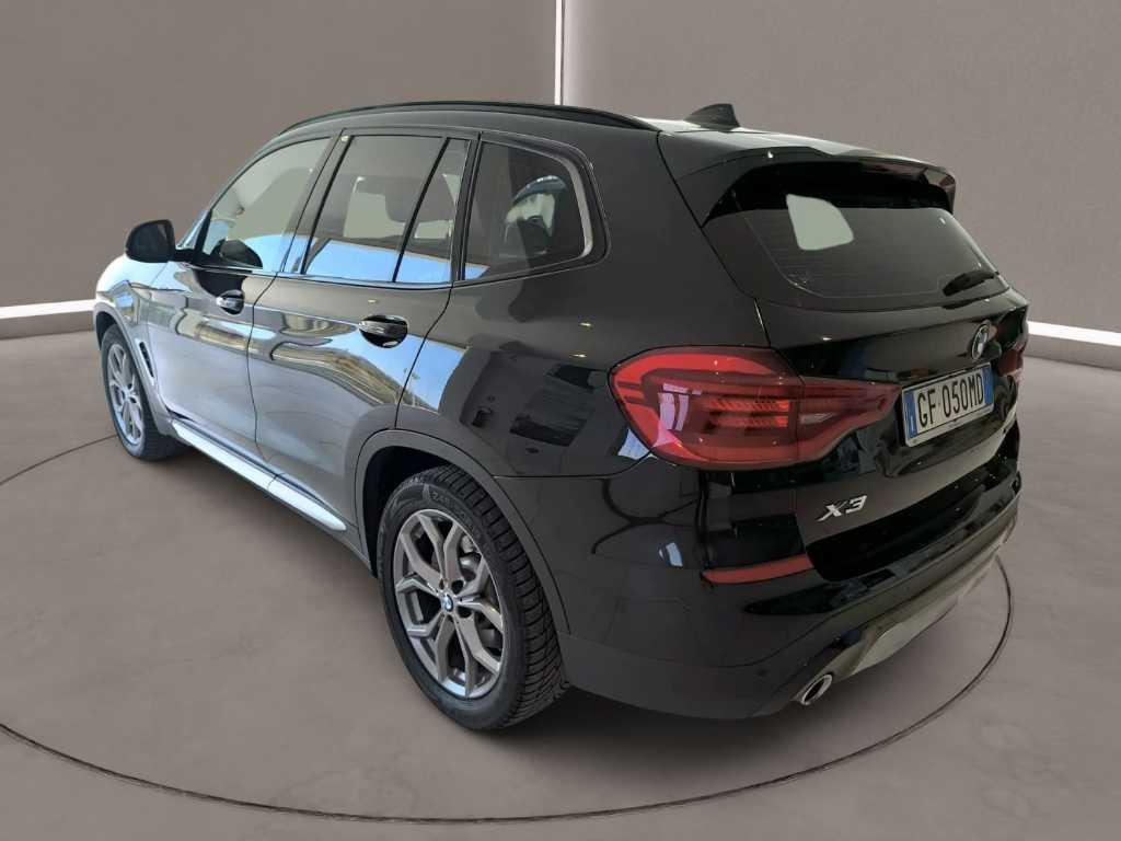BMW X3 xdrive20d mhev 48V xLine auto
