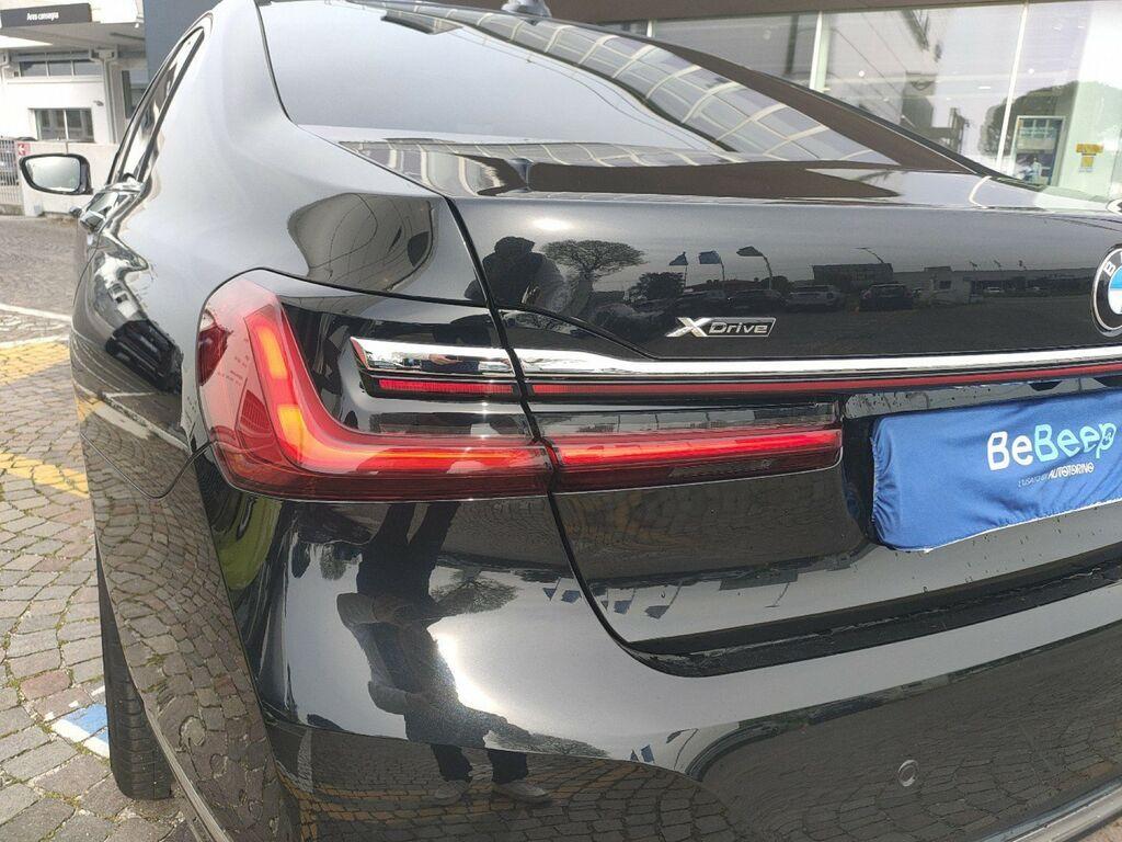 BMW Serie 7 730d mhev 48V xdrive auto