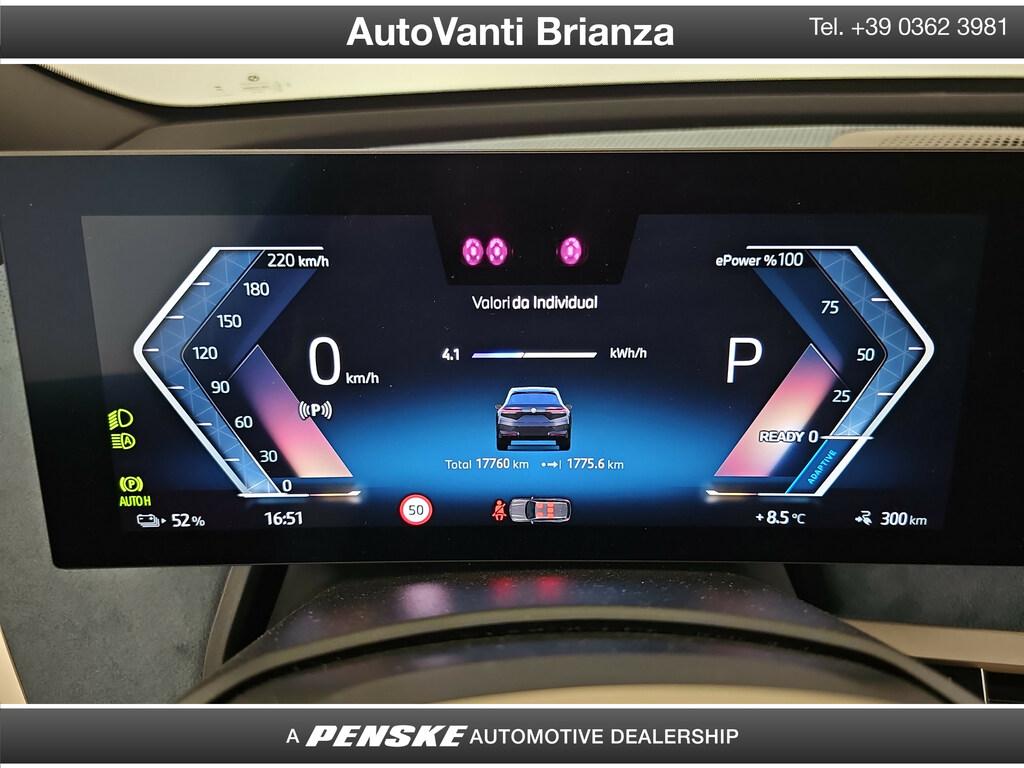 BMW iX xdrive50 pacchetto sportivo