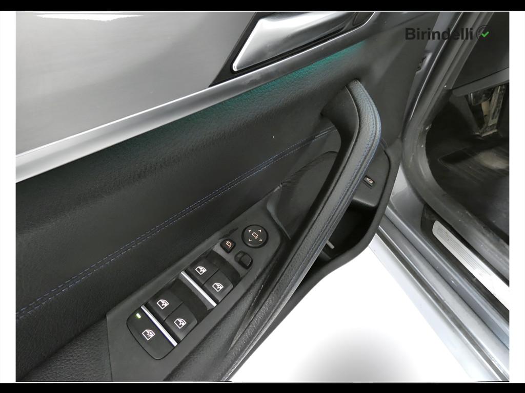 BMW Serie 5 520d mhev 48V xdrive Msport auto