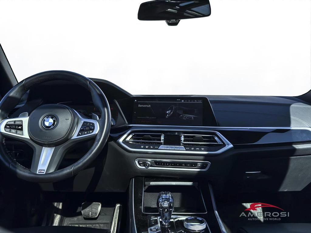 BMW X5 xdrive40d mhev 48V Msport auto