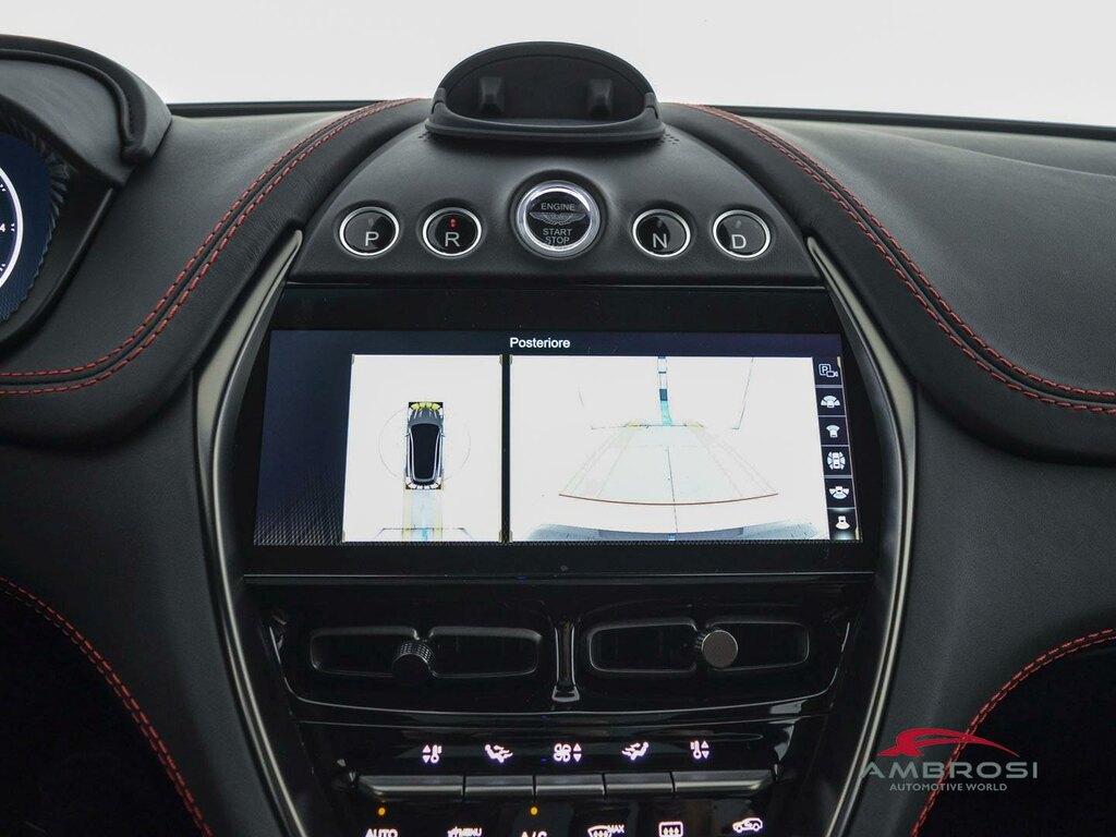 Aston Martin DBX 4.0 auto