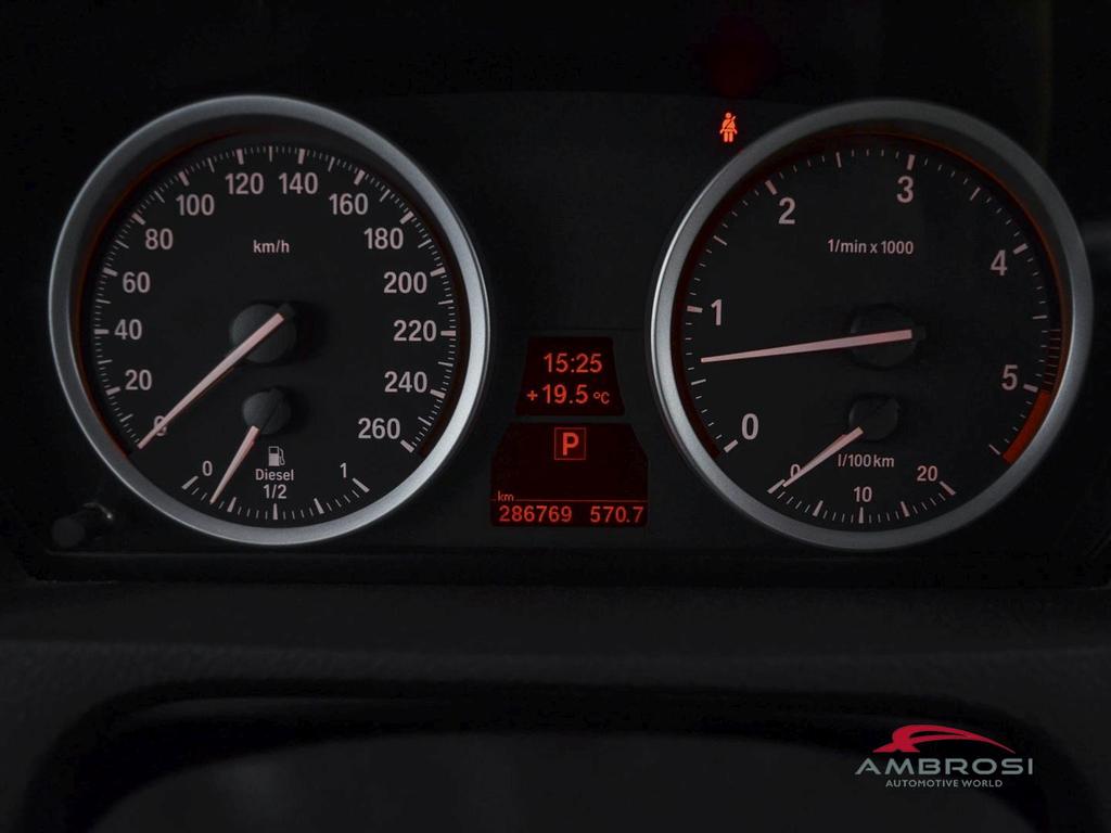 BMW X6 xdrive30d Futura auto 8m E5