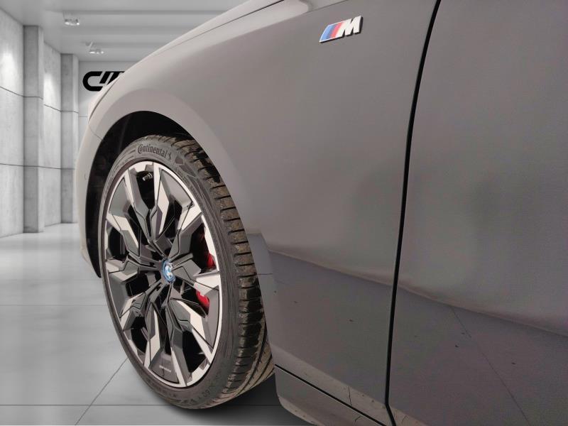 BMW i5 edrive40 Msport