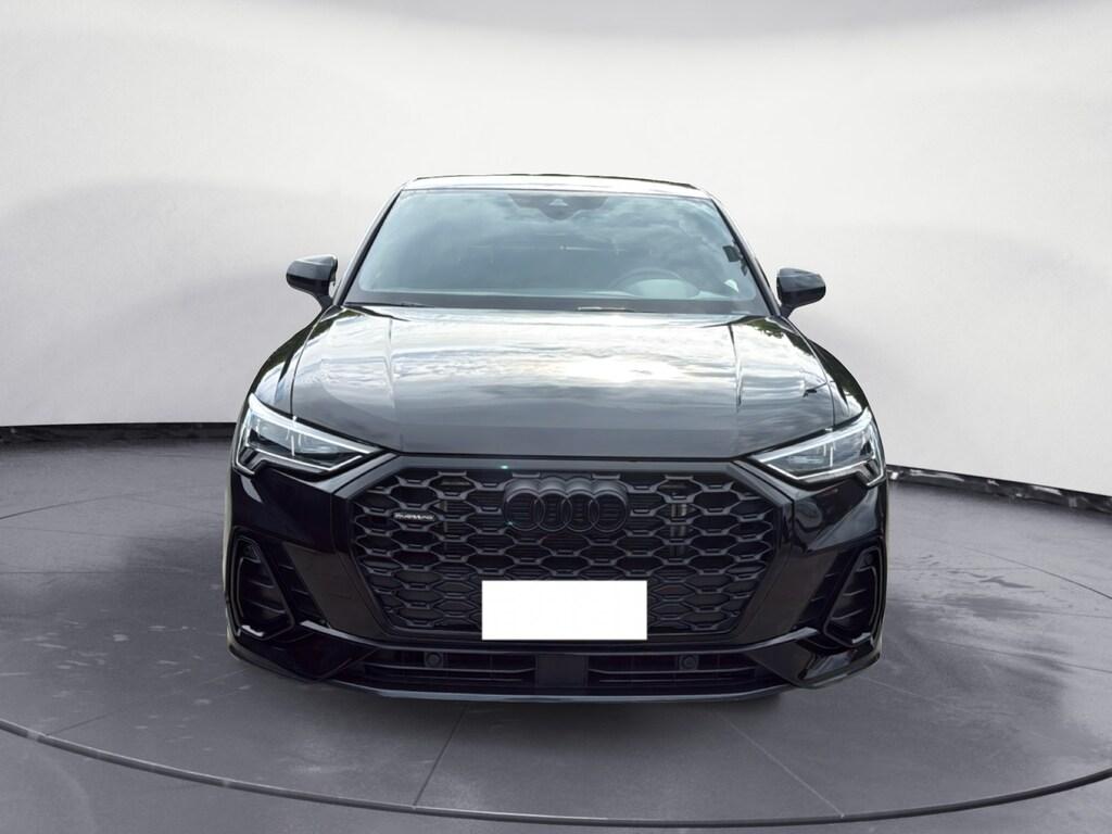 Audi Q3 Sportback 40 2.0 tdi Identity Black quattro 193cv s-tronic