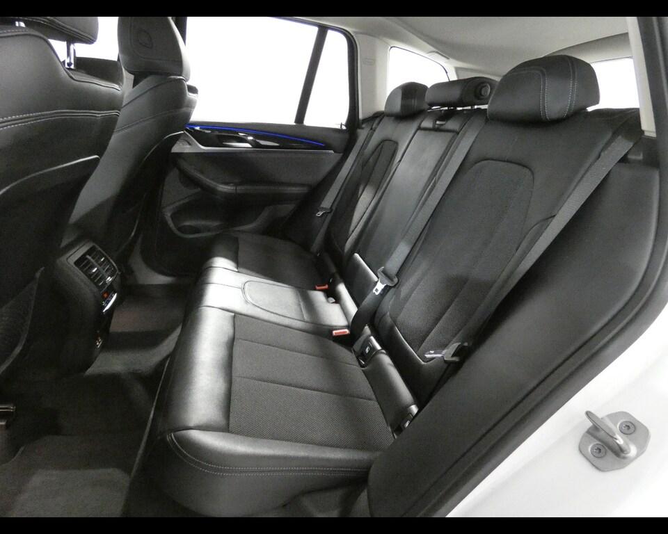 BMW X3 xdrive20d mhev 48V xLine auto