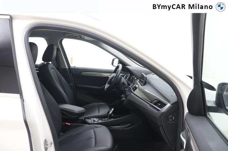 BMW X1 sdrive18i xLine 140cv auto 7m