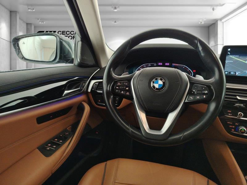 BMW Serie 5 520d Touring mhev 48V xdrive Luxury auto