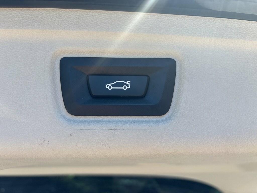 BMW Serie 3 320d Touring mhev 48V xdrive Luxury auto