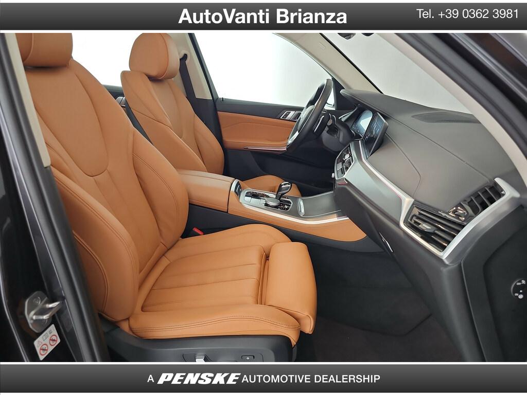 BMW X5 xdrive30d mhev 48V xLine auto
