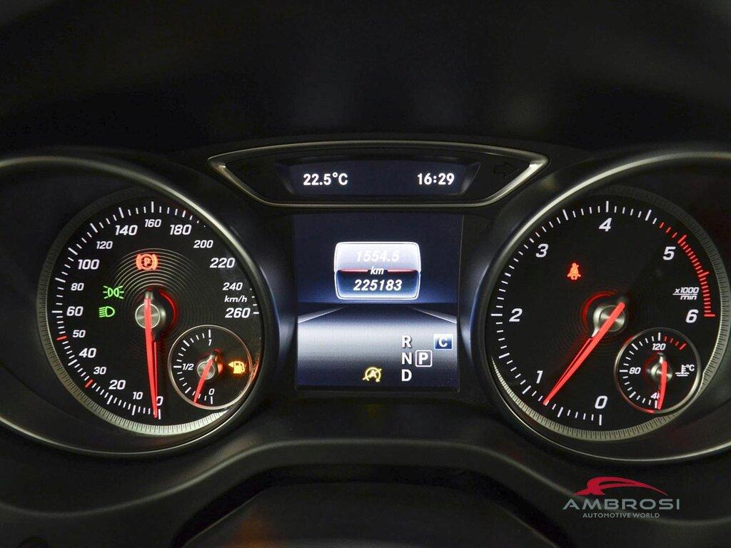 Mercedes GLA 200 d Sport auto