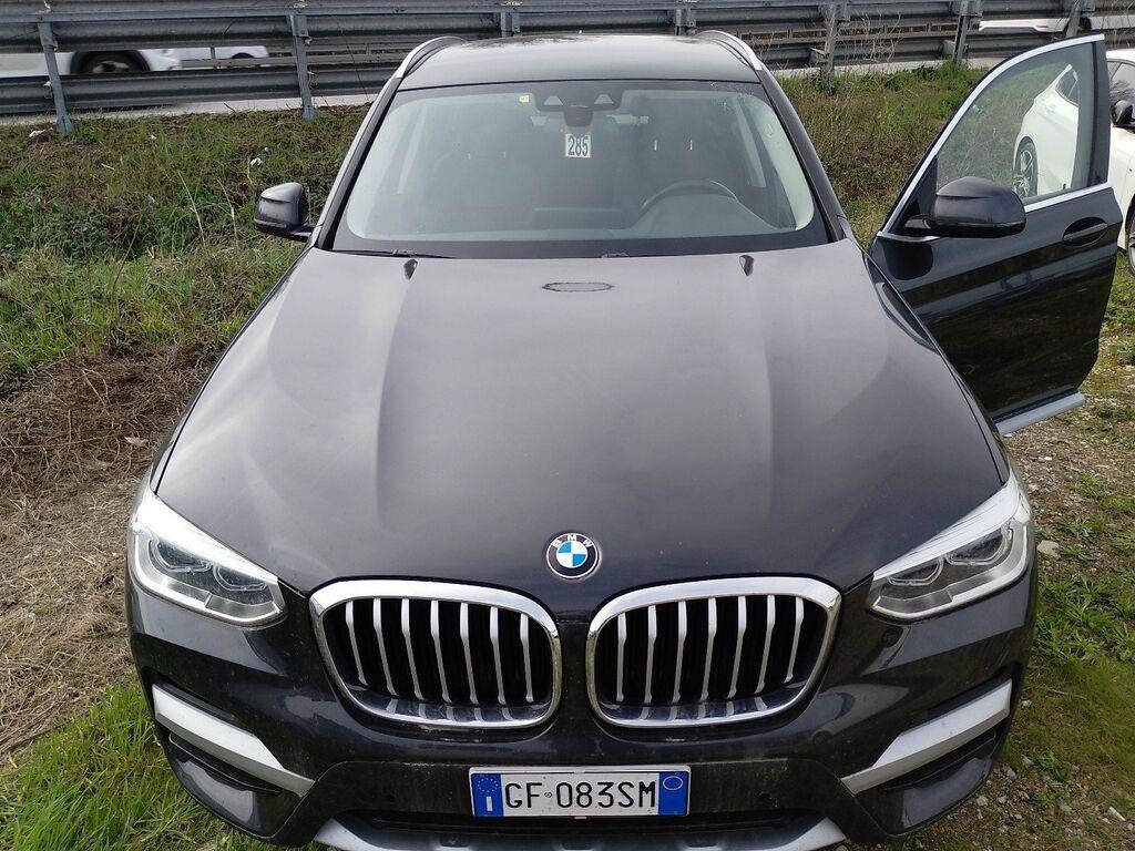 BMW X3 xdrive20d mhev 48V xLine auto