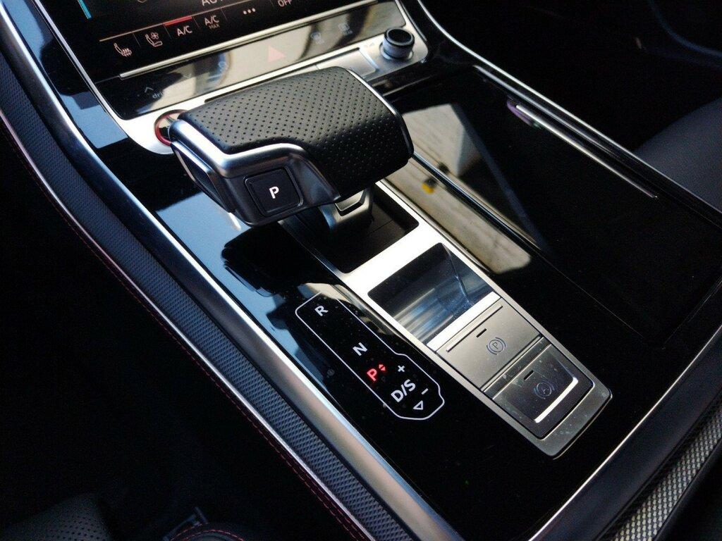 Audi Q8 RS 8 4.0 mhev quattro tiptronic