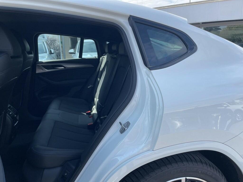 BMW X4 M X4 xdrive M40d mhev 48V auto