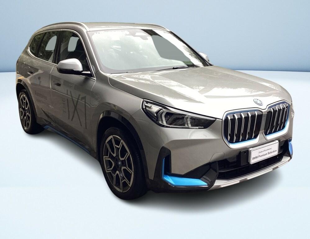 BMW iX1 30 xdrive X-Line