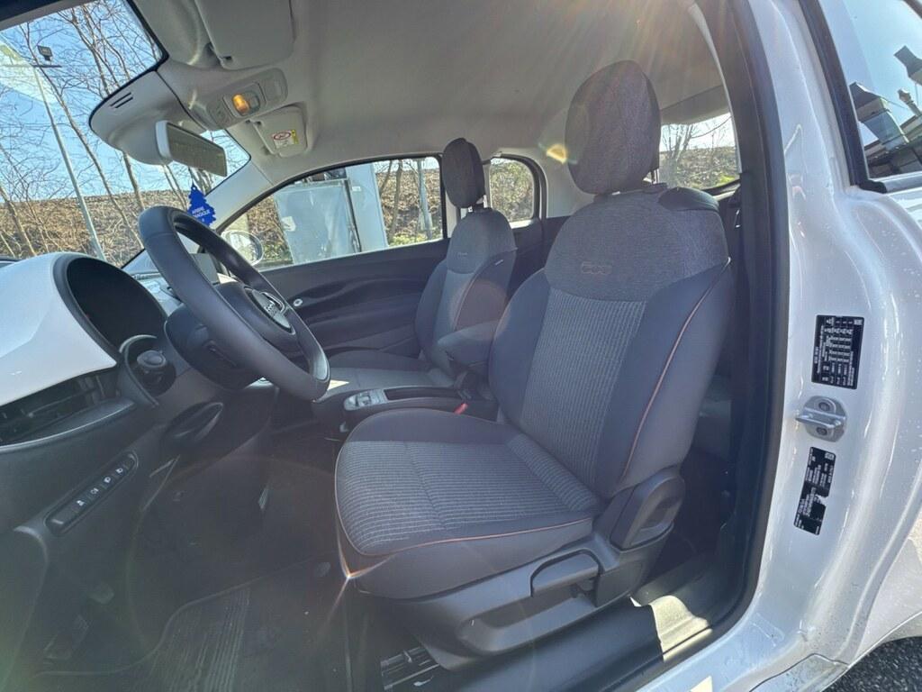 Fiat 500 e 3+1 Icon +