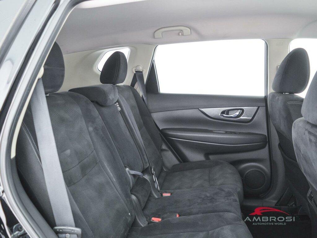 Nissan X-Trail 1.6 dci Tekna 2wd xtronic E6