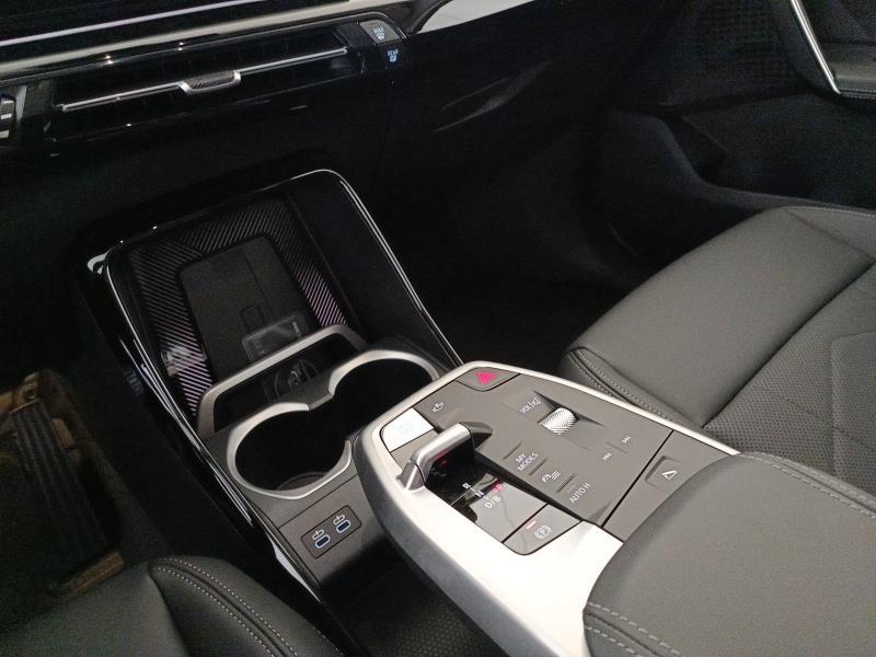 BMW iX1 edrive 20 X-Line