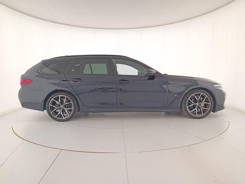 BMW Serie 5 530d Touring mhev 48V xdrive Msport auto