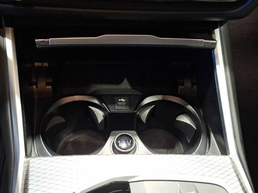 BMW Serie 3 320d Touring mhev 48V xdrive M Sport Pro auto