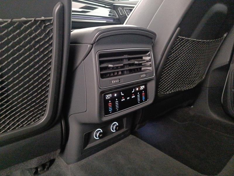 Audi Q8 S8 4.0 V8 tdi mhev Sport Attitude quattro tiptronic