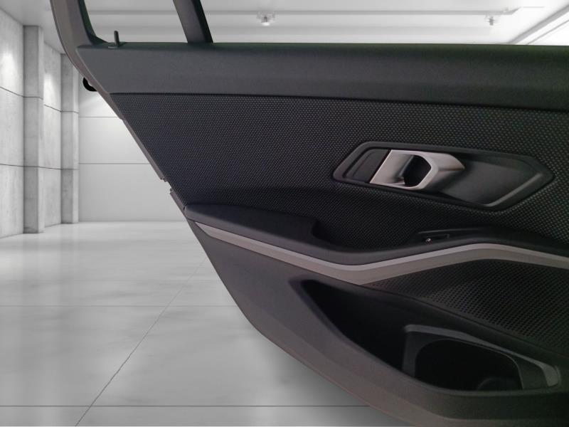 BMW Serie 3 318d Touring mhev 48V Business Advantage auto