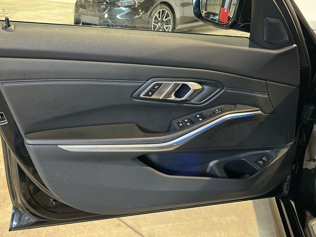 BMW Serie 3 320d Touring mhev 48V Msport auto
