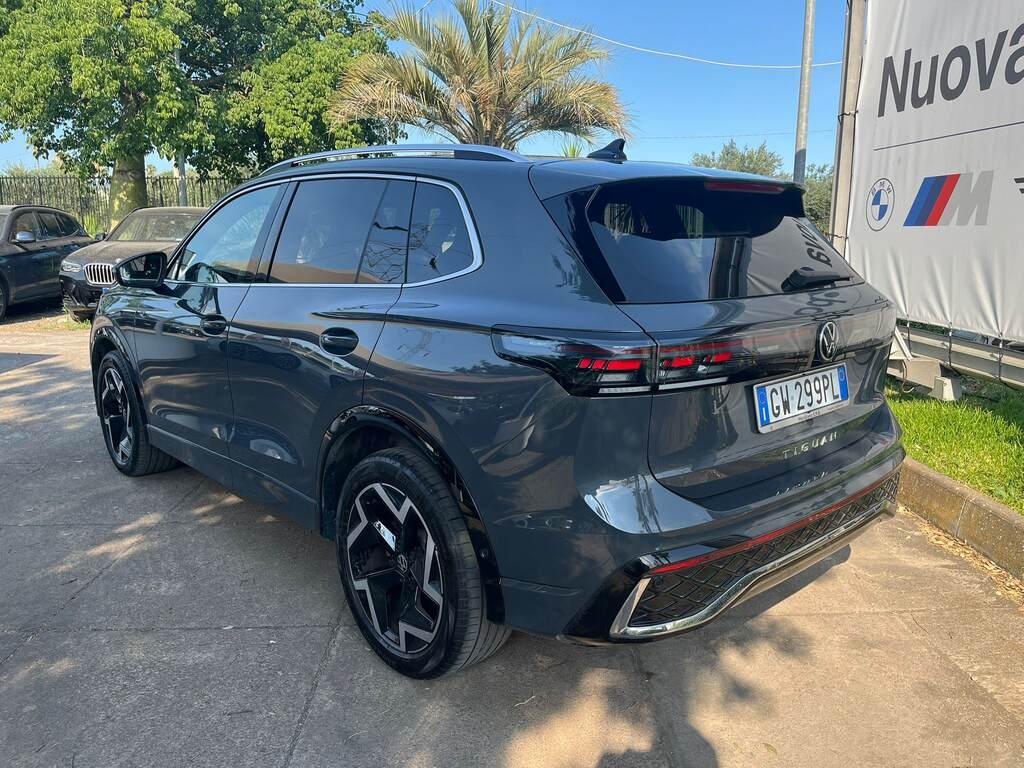 Volkswagen Tiguan 2.0 tdi R-Line Plus 150cv dsg