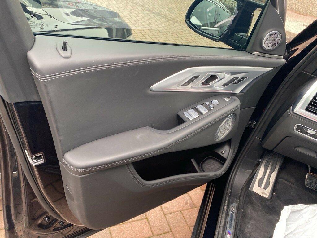 BMW XM 4.4 steptronic
