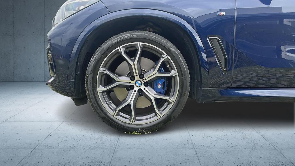 BMW X5 xdrive40d mhev 48V Msport auto