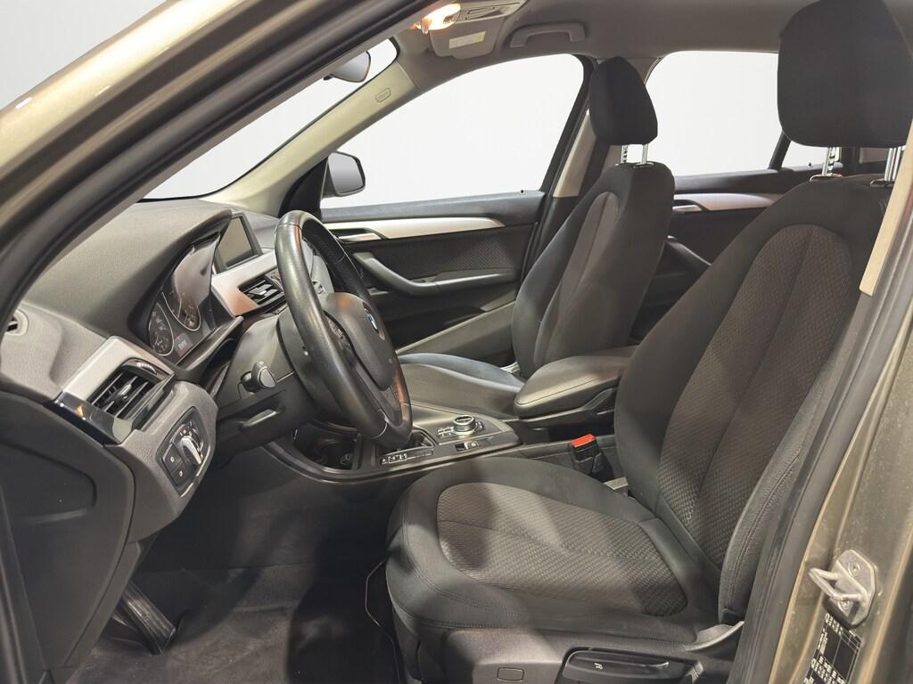 BMW X1 sdrive18d Business auto