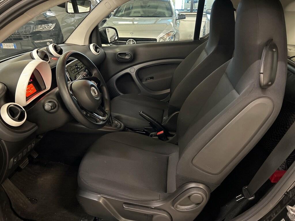 Smart fortwo eq Pure 22kW