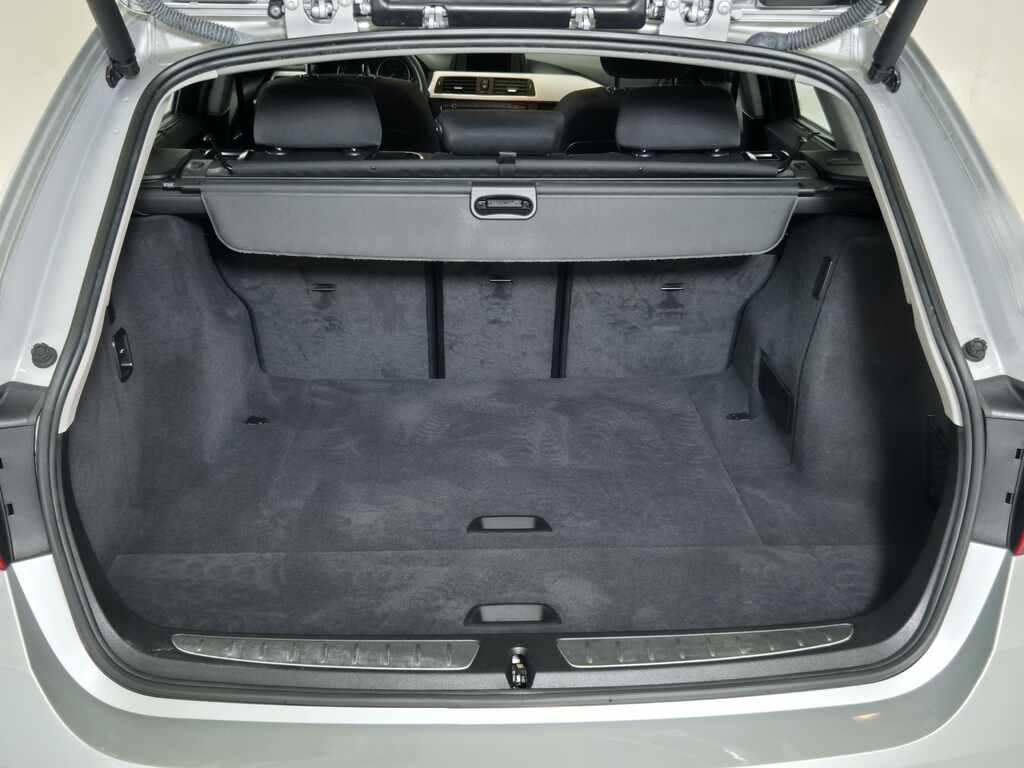 BMW Serie 3 318d Touring
