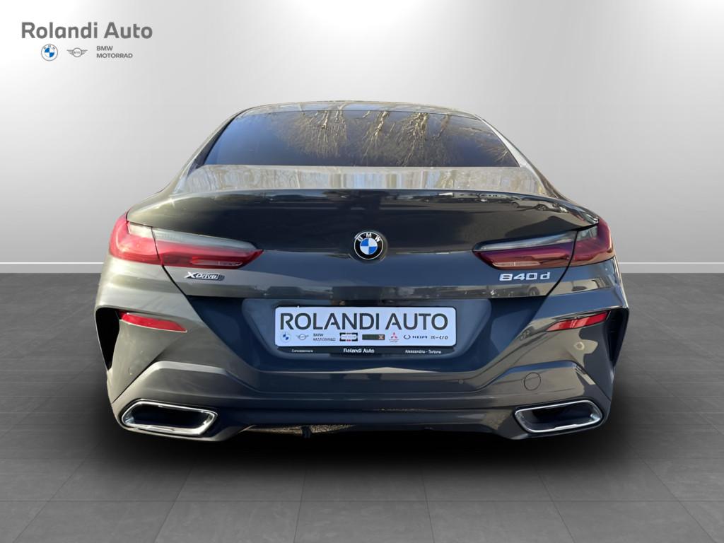 BMW Serie 8 840d Gran Coupe mhev 48V xdrive Individual Composition Msport auto