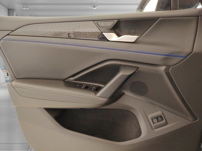 Volkswagen Tiguan 2.0 tdi R-Line 150cv dsg