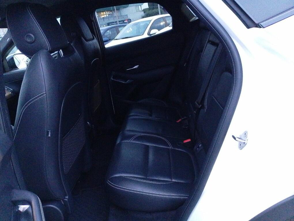 Jaguar E-Pace 2.0 D163 R-Dynamic SE awd auto