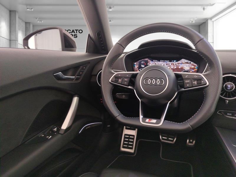 Audi TT Roadster 40 2.0 tfsi s-tronic