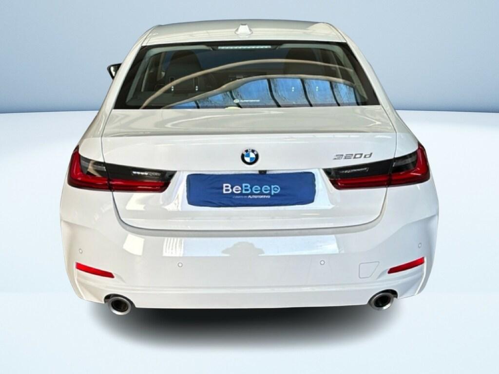 BMW Serie 3 320d mhev 48V auto