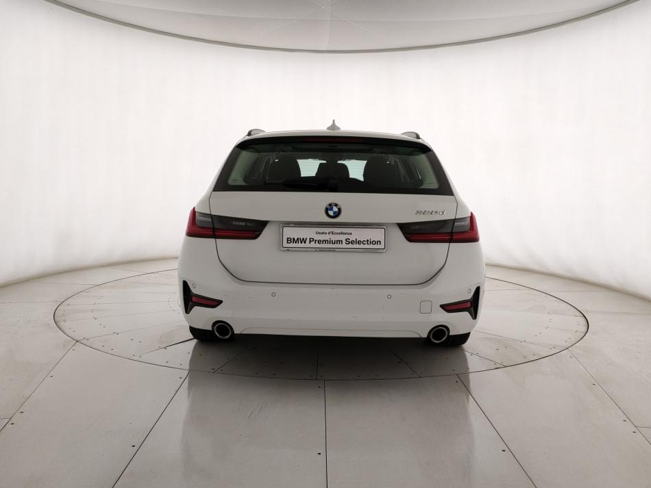 BMW Serie 3 320d Touring mhev 48V Business Advantage auto
