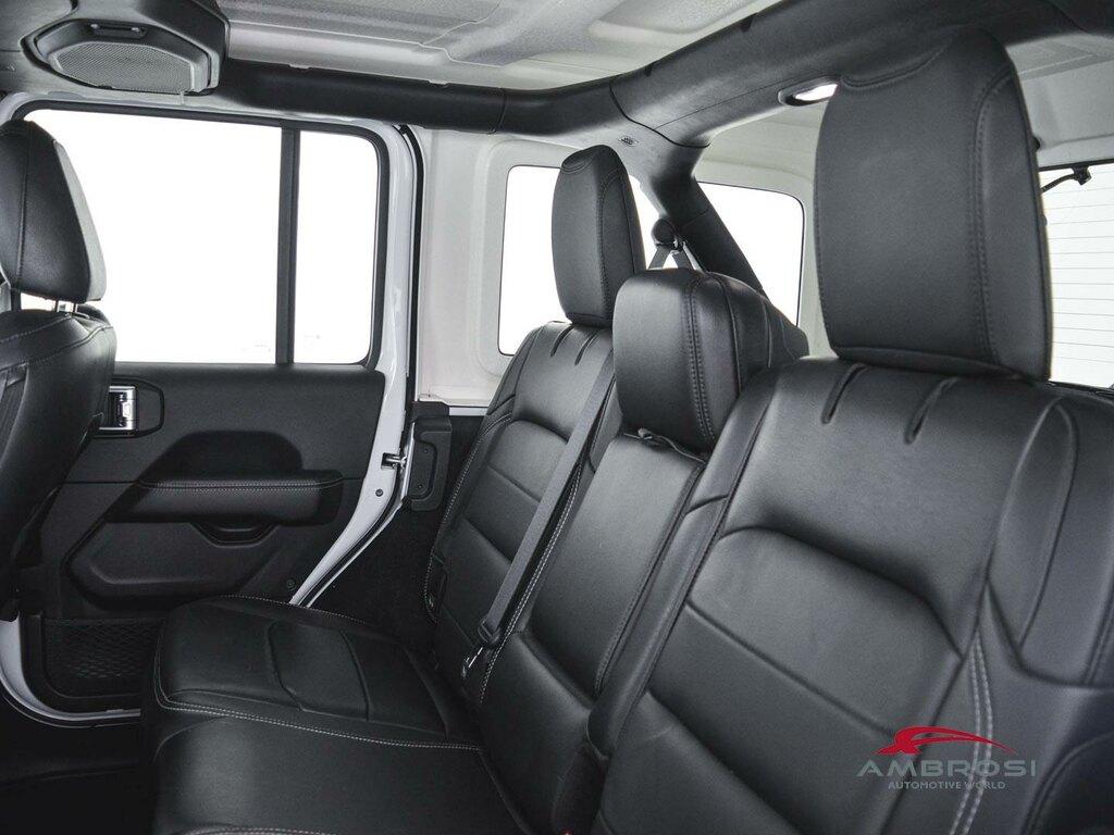 Jeep Wrangler Unlimited 2.2 mjt II Sahara auto