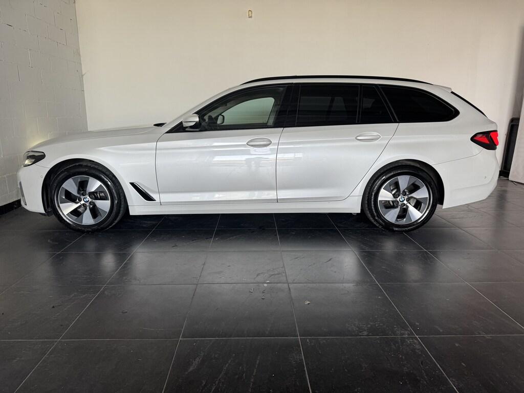 BMW Serie 5 520d Touring mhev 48V xdrive Luxury auto